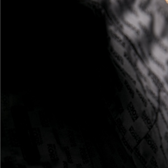 Michael Kors Grained Leather Tote - Picture 6 of 6